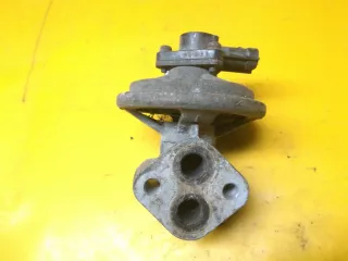 K5T7137 Клапан EGR Mazda 626 GE 1.8л Арт 158283, вид 2