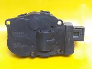 k9749005 Моторчик заслонки печки Audi A4 B8 Арт 154876, вид 1