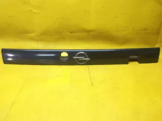 90341765 Накладка двери (крышки) багажника Opel Astra F Арт 160323, вид 1