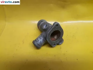 026121133 Фланец (тройник) системы охлаждения Audi 80 B3 Арт 129944, вид 2