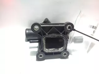 cm5e-8k556-ba Фланец (тройник) системы охлаждения Ford Focus 4 Арт 158871, вид 3