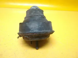 9434254 Подушка крепления двигателя Volvo 850 Арт 168652, вид 1