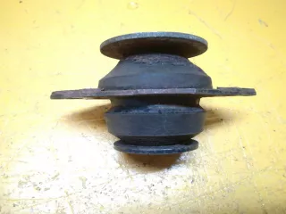 867199383A Подушка крепления двигателя Seat Ibiza 2 Арт 168849, вид 1