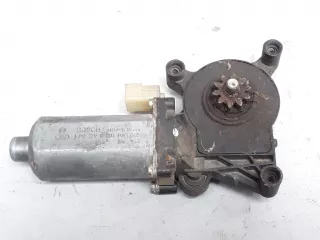 101331101 Моторчик стеклоподъемника передний правый Ford Cougar Арт 177764, вид 1