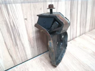  Подушка крепления двигателя Renault 19 2 Арт 198083, вид 1