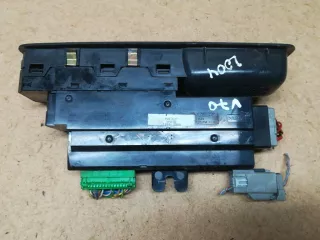 9467627, 99W8E Кнопка стеклоподъемника переднего правого Volvo V70 2 Арт 200241, вид 2
