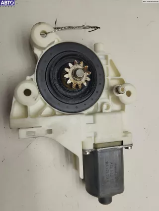 0130822215 Моторчик стеклоподъемника передний левый Ford Focus 1 Арт 54729791, вид 1