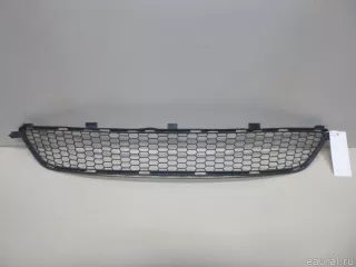 5311253010 Toyota Решетка в бампер Lexus IS 2 Арт E22212720