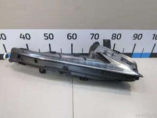 8161053030 Toyota Фара дневного света правая (ходовые огни) Lexus IS 3 restailing Арт E81041837, вид 4