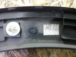 7725161M0 Накладка (молдинг) заднего правого крыла Suzuki SX4 2 Арт A806436, вид 3