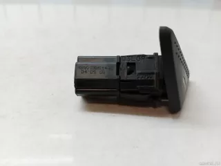 1115077 Ford Кнопка открывания багажника Ford Focus 1 Арт E90457711, вид 4