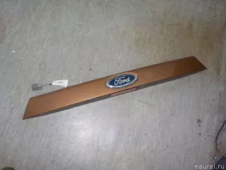 1776318 Ford Накладка двери багажника Ford B-Max Арт E50349096