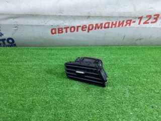 64229292739, 9292739 Дефлектор воздушный BMW X1 F48 Арт 40607, вид 1