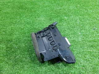 64229292739, 9292739 Дефлектор воздушный BMW X1 F48 Арт 40607, вид 3