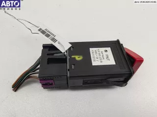 1U0953235B Кнопка аварийной сигнализации (аварийки) Skoda Octavia A4 Арт 54664832, вид 2
