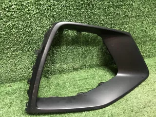 4M8853258RU6 Накладка переднего бампера Audi Q8 Арт 0000007895661, вид 3