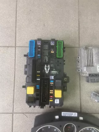 55205622 Блок управления двигателем Opel Zafira B Арт AL15158992182, вид 2