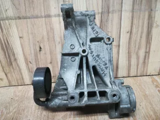 037903143 Кронштейн генератора Volkswagen Passat B4 2.0л Арт 1_5257, вид 2
