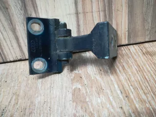 4A0833401 Петля двери Audi A6 C4 (S6,RS6) Арт 1_5603
