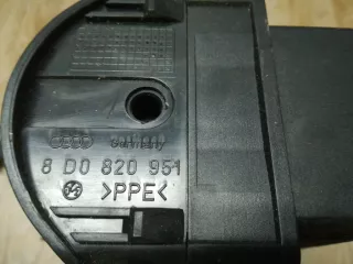 8D0820951 Дефлектор обдува салона Audi A4 B5 Арт 1_6253, вид 3