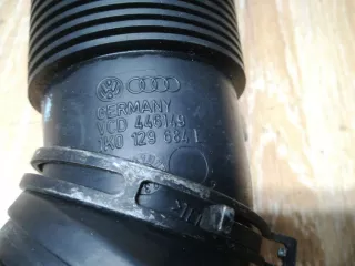 1K0129684L Патрубок воздушного фильтра Volkswagen Touran 1 Арт 1_8100, вид 3