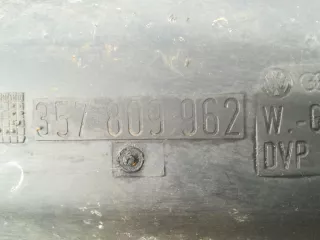 357809962 Защита арок передняя правая (подкрылок) Volkswagen Passat B3 Арт 1_9357, вид 2