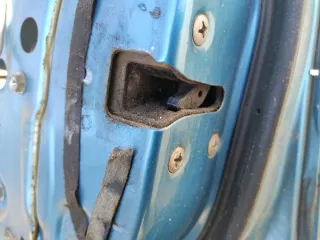  Замок двери передней правой Nissan Primera 10 Арт 1_14779, вид 1