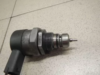 0281006017 BOSCH Регулятор давления топлива Jaguar XF 250 Арт E100571462, вид 2