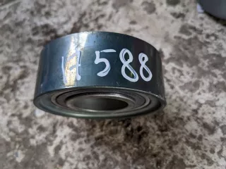 038109244M Ролик обводной Seat Toledo 1 1.9л TDi Арт 2000000017588, вид 1