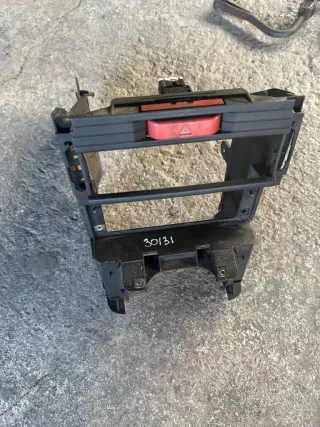  Рамка блока кнопок центральной консоли Nissan X-Trail T30 Арт 2000000030131, вид 1