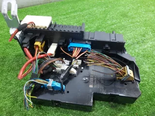 A2129001406, 2129060205, A2129009722 Блок предохранителей Mercedes E W212 Арт 40707, вид 4