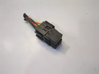 V23074,YWB500200 Реле (прочее) Land Rover Discovery 3 Арт 8237532, вид 1