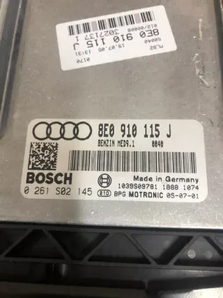 8E0910115J Блок управления двигателем Audi A4 B7 Арт e824157, вид 2
