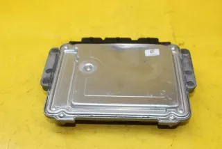 8M5112A650XA Блок управления двигателем Ford Focus 1 Арт e839861, вид 3