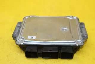 8M5112A650XA Блок управления двигателем Ford Focus 1 Арт e839861, вид 4