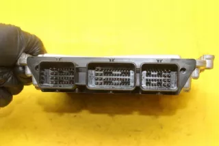 8M5112A650XA Блок управления двигателем Ford Focus 1 Арт e839861, вид 6