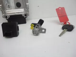 39101-04500 Блок управления двигателем Hyundai i10 2 Арт e843877, вид 3