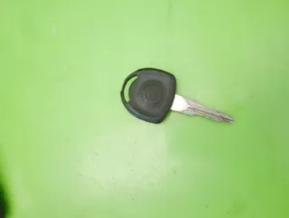  Блок управления двигателем Opel Astra G Арт e860235, вид 2