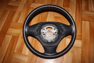  Руль BMW 1 E81/E82/E87/E88 Арт e1125444, вид 1