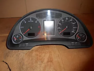 8E0920983A Щиток приборов (приборная панель) Audi A4 B7 Арт e1211741, вид 1