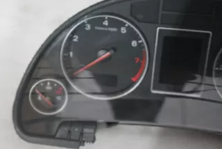 8E0920950K Щиток приборов (приборная панель) Audi A4 B6 Арт e1211954, вид 3