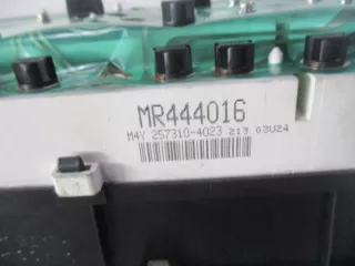 MR444016 Щиток приборов (приборная панель) Mitsubishi Galant 8 Арт e1240649, вид 3