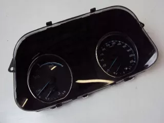 2015-2019 Щиток приборов (приборная панель) Toyota Rav 4 4 Арт e1522645, вид 2