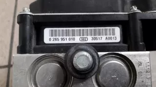 92240016 Блок ABS Chevrolet Camaro 5 Арт e2031162, вид 5
