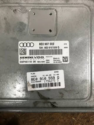 8E0910559Q Блок управления двигателем Audi A4 B7 Арт e2072382, вид 2
