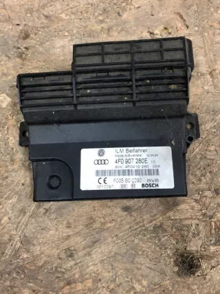 4F0907280E Блок предохранителей Audi Q7 4L Арт e2150637, вид 1