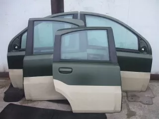  Дверь задняя правая Fiat Panda 2 Арт e2336392, вид 1