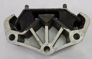  Подушка крепления КПП Ford Mustang 6 Арт e2658882, вид 3