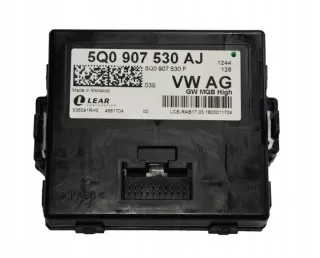 5Q0907530AJ,5Q0907530M Блок предохранителей Volkswagen Golf 7 Арт e2942193, вид 1