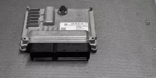 03P906021AN Блок управления двигателем Skoda Fabia 2 Арт e2946294, вид 3